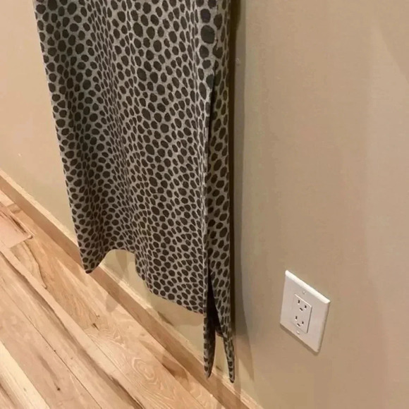 - Richard Kaplan Wool long animal print dress - Picture 11 of 12